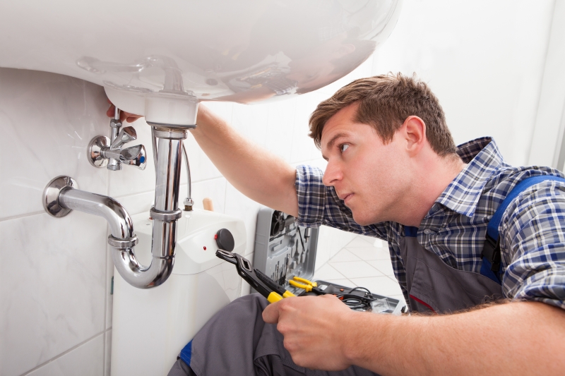 Logic Electrical & Plumbing team ready to help in Fulham